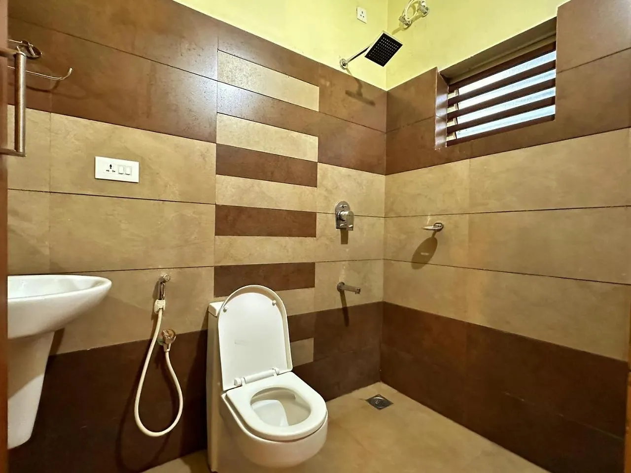 Chembra View Wayanad By Hoyestay Resort